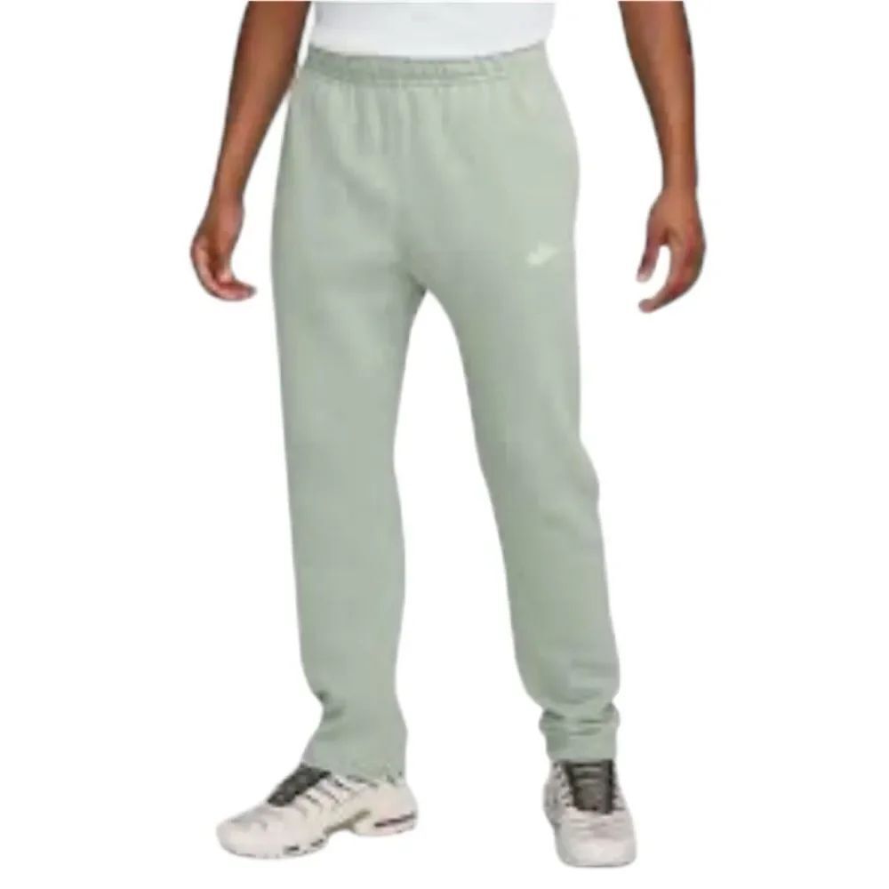 Men’s Nike Light Green Joggers EUC